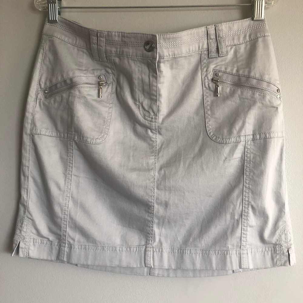 White House Black Market Rhinestone Mini Skirt S6